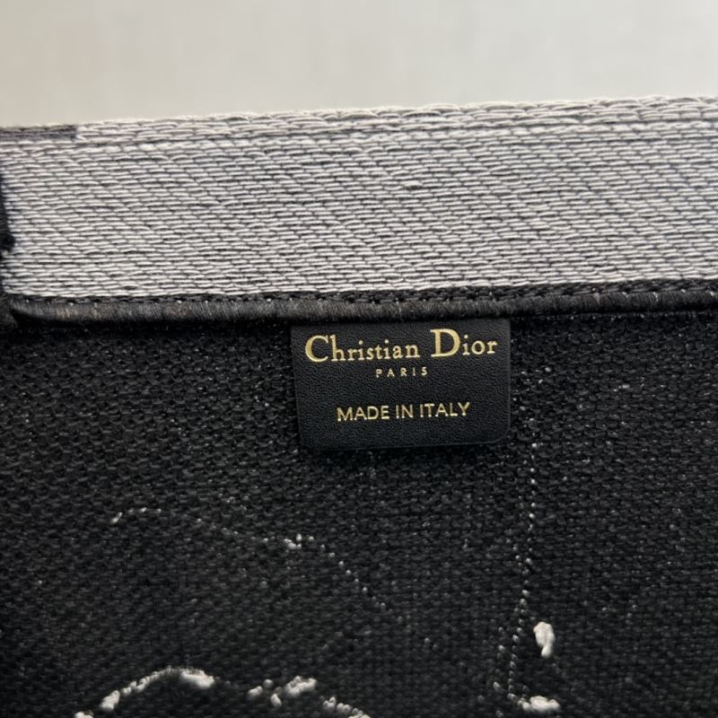 Christian Dior Shopping Bags